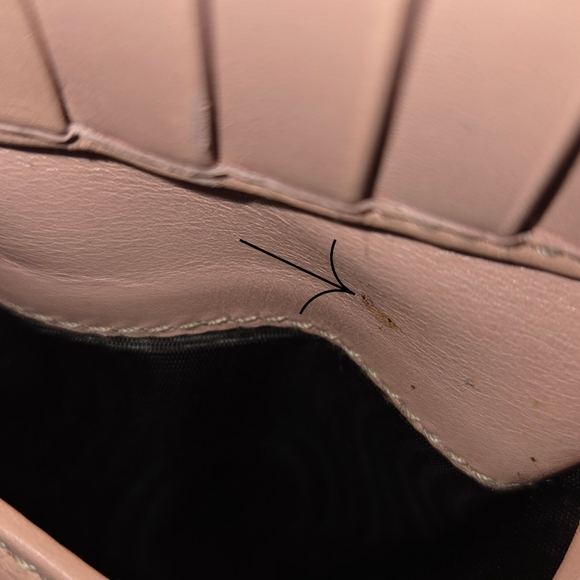 Gucci Guccissma Mini Flap Wallet - Picture 10 of 11